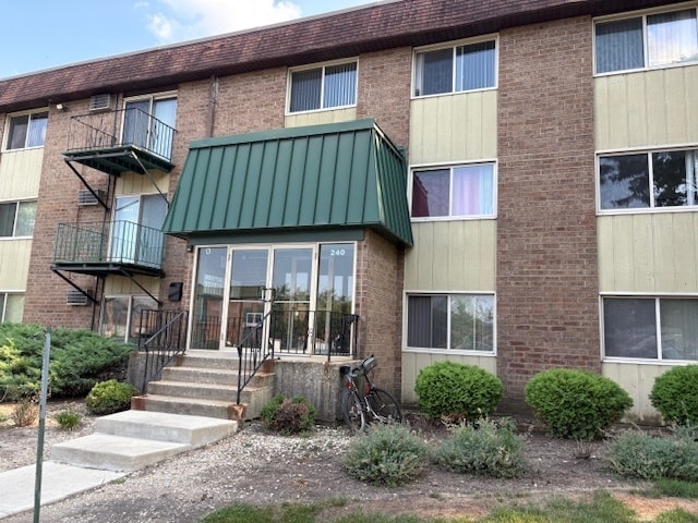 Building Photo - 240 Springhill Dr Unit 311 Rental