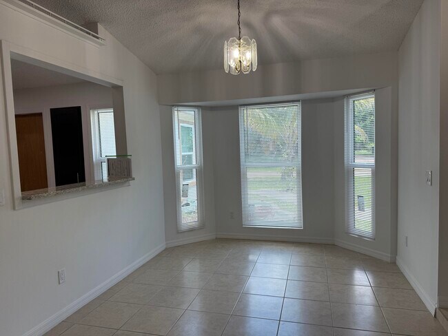 Photo - 1888 SW Angelico Ln