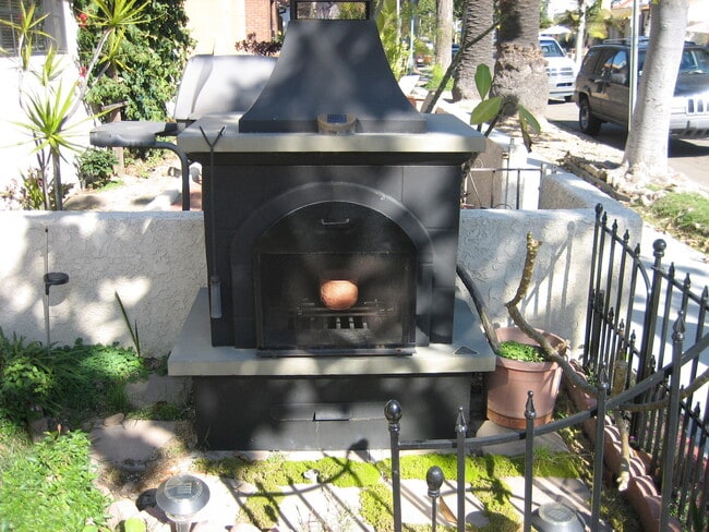 Photo - Charming 2bd/1ba Lower Unit Near Beach and...