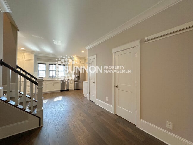 Photo - Modern 3-Story Townhome in the Heart of Plaza-Midwood - Walk to Everyt