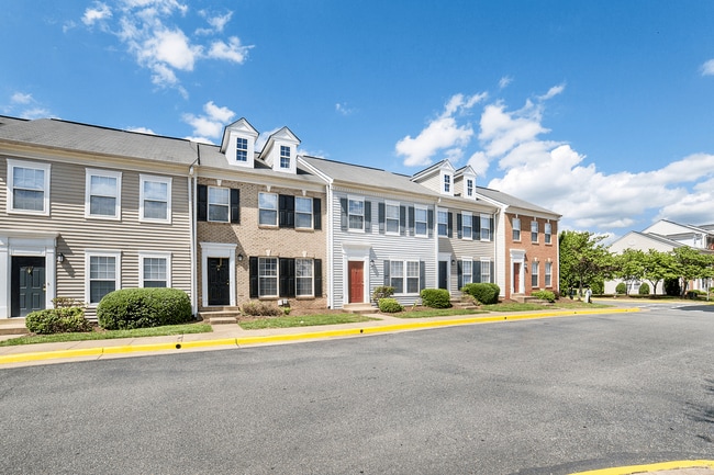 Riverside Manor Apartments