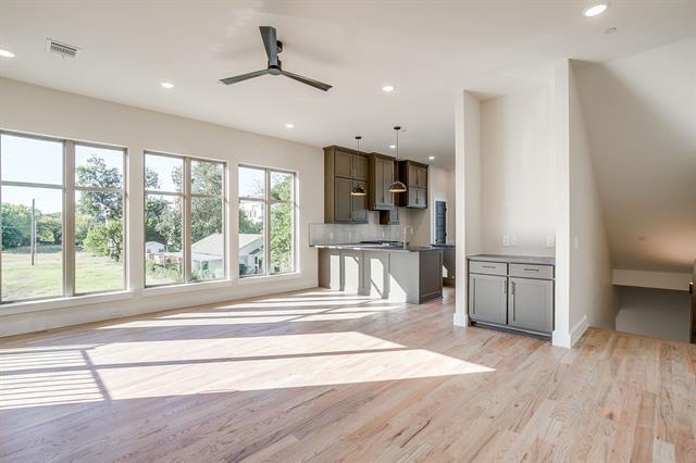 Photo - 2824 Weisenberger St Unit 100