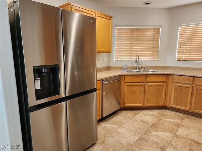 Photo - 5208 N Madison Stone St