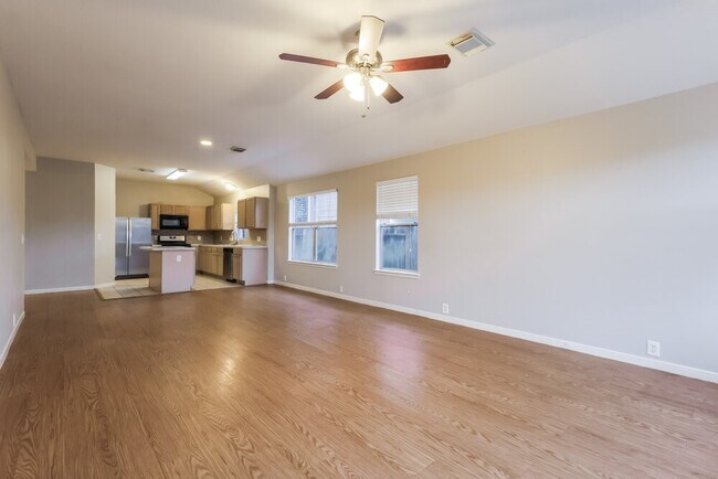 Photo - 614 Cypresswood Trce