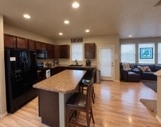 526 Walhalla Ct