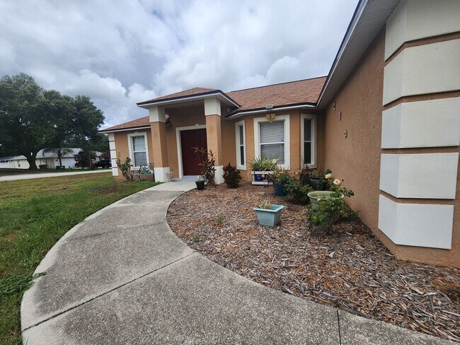 Photo - 3/2~Vista Pines Loop~Nice Big Corner Lot, ...