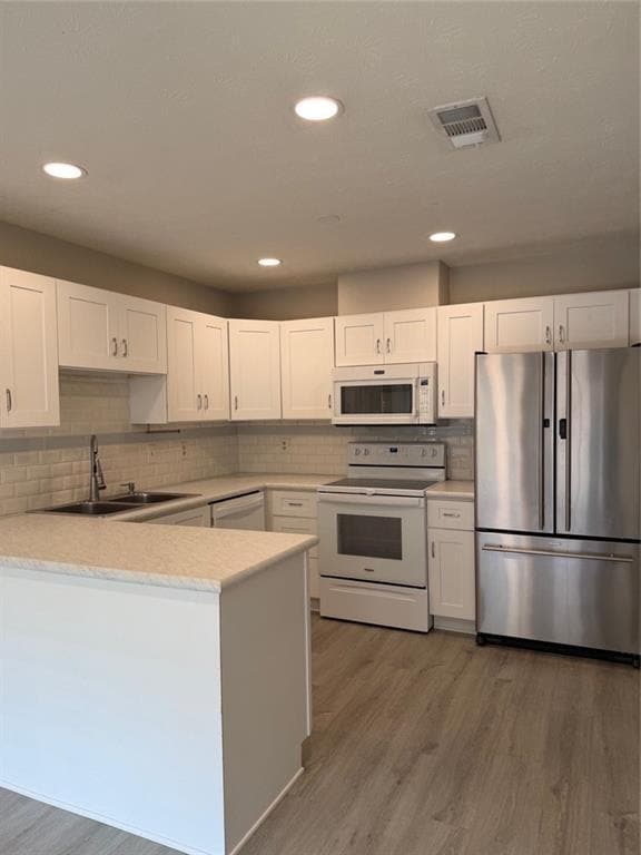 Photo - 504 Plymouth Ln