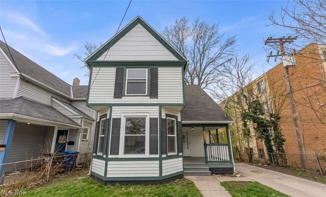 Building Photo - 1528 Newman Ave