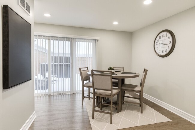 Photo - 1863 Wickham St