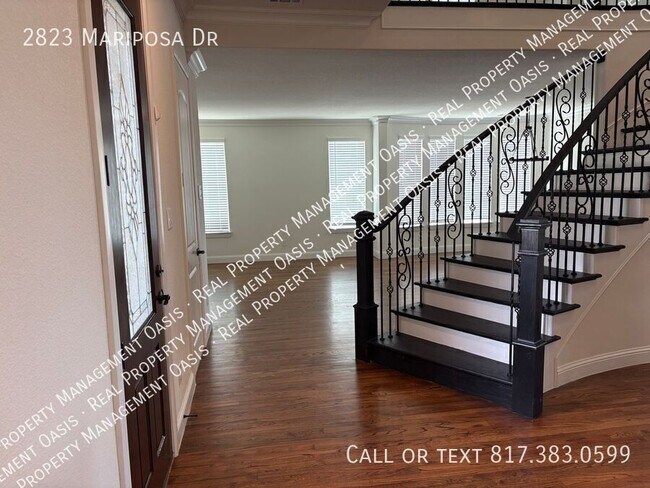 2823 Mariposa Dr