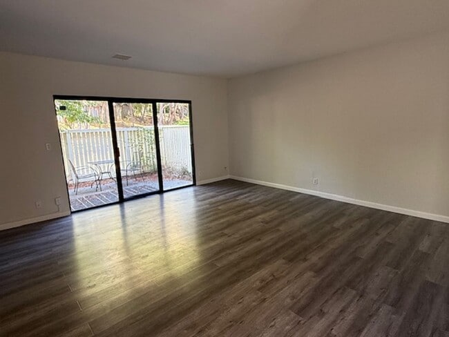 Photo - 3-Bedroom Hilltop Village Home w/ Bonus Am...