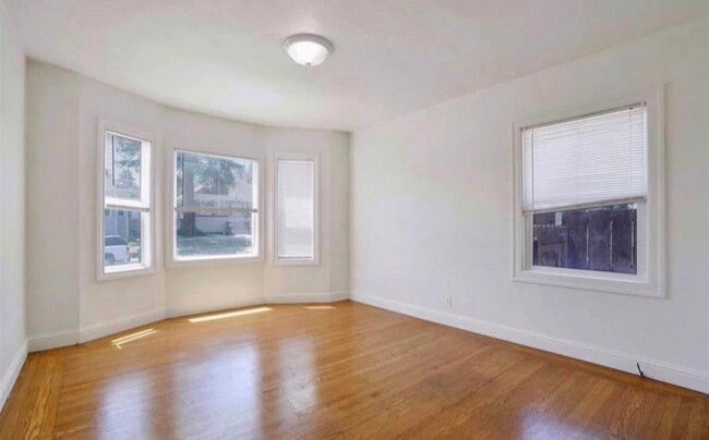 Building Photo - 914 Alabama St Unit #1 Rental