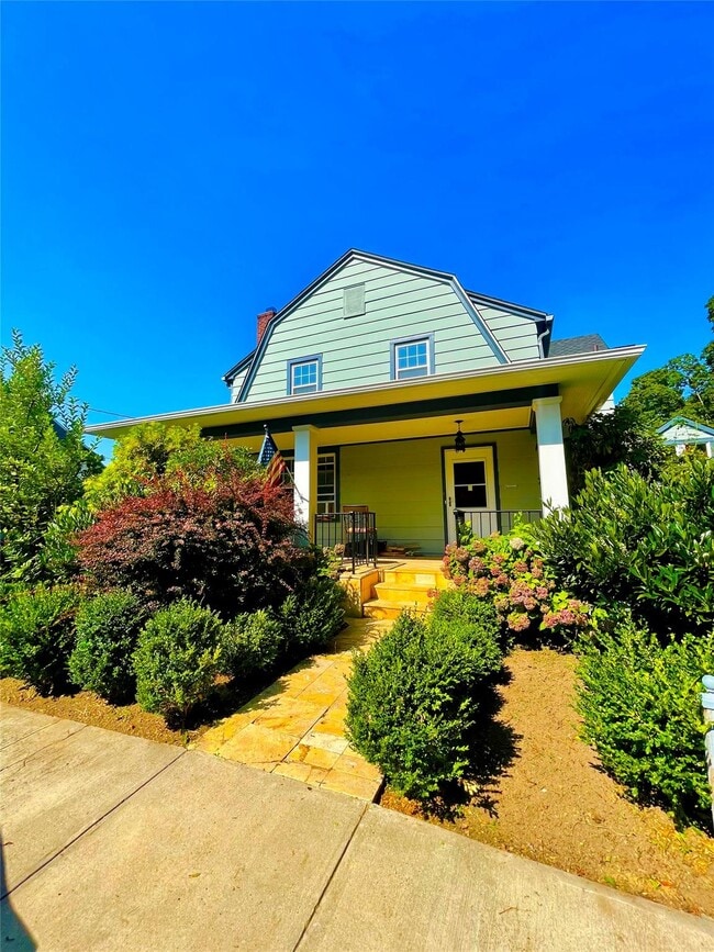 Photo - 19 Hanford Pl
