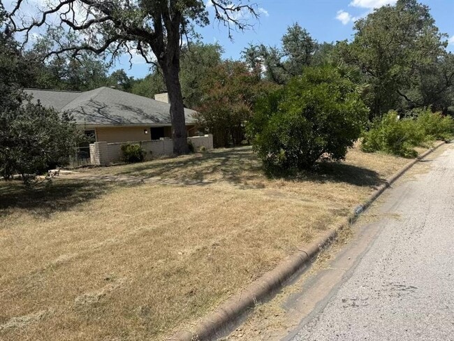 Photo - 10608 Spicewood Club Dr