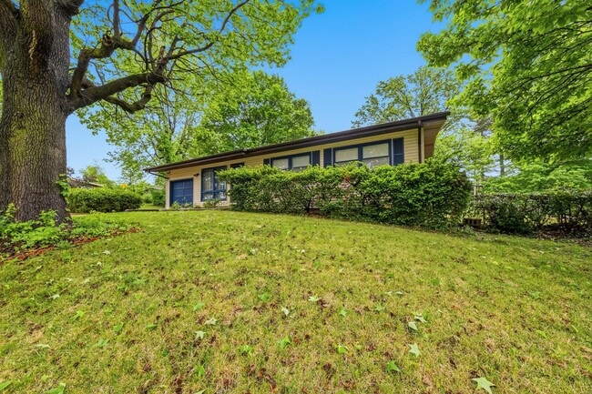 Photo - 3034 Forge Dr