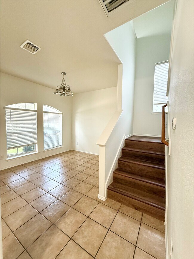 Photo - 24623 Colonial Maple Dr