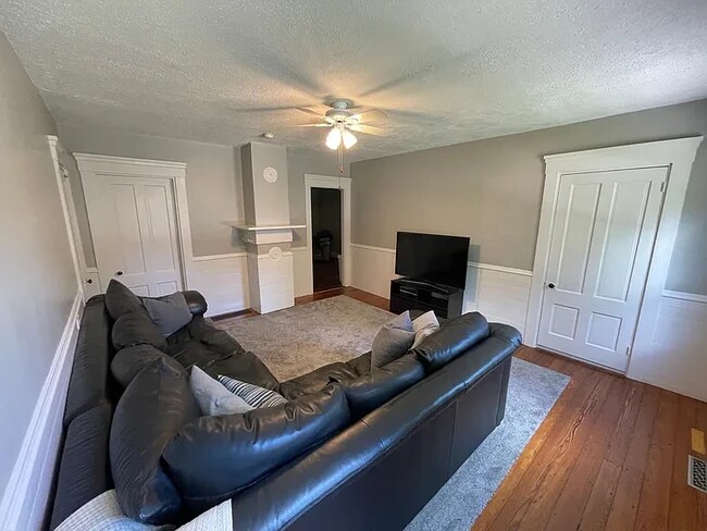 Photo - 65 Shady Lea Rd Unit 63