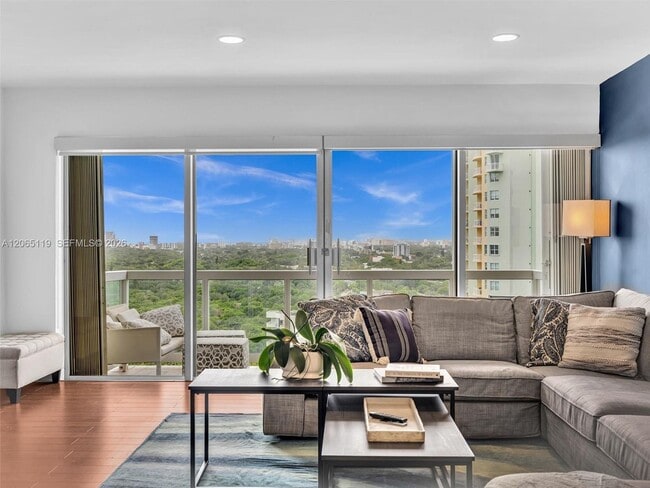 Building Photo - 2451 Brickell Ave Unit 20M
