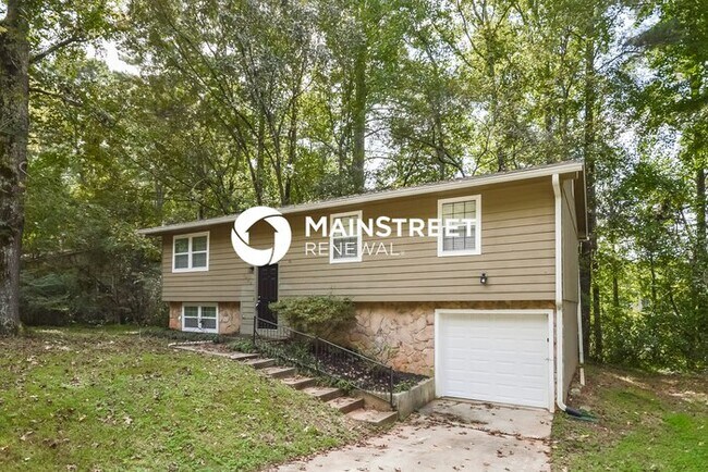 Photo - 4 Bedroom Pet-Friendly Home in Lithonia, G...