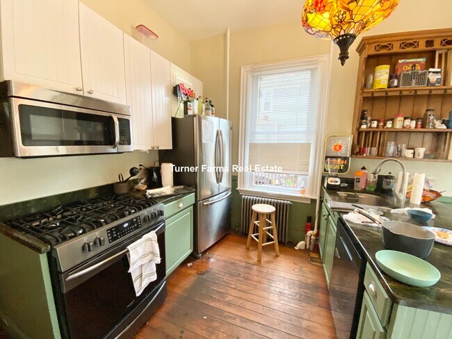 Photo - 76 Alleghany St Apartamentos Unidad 1