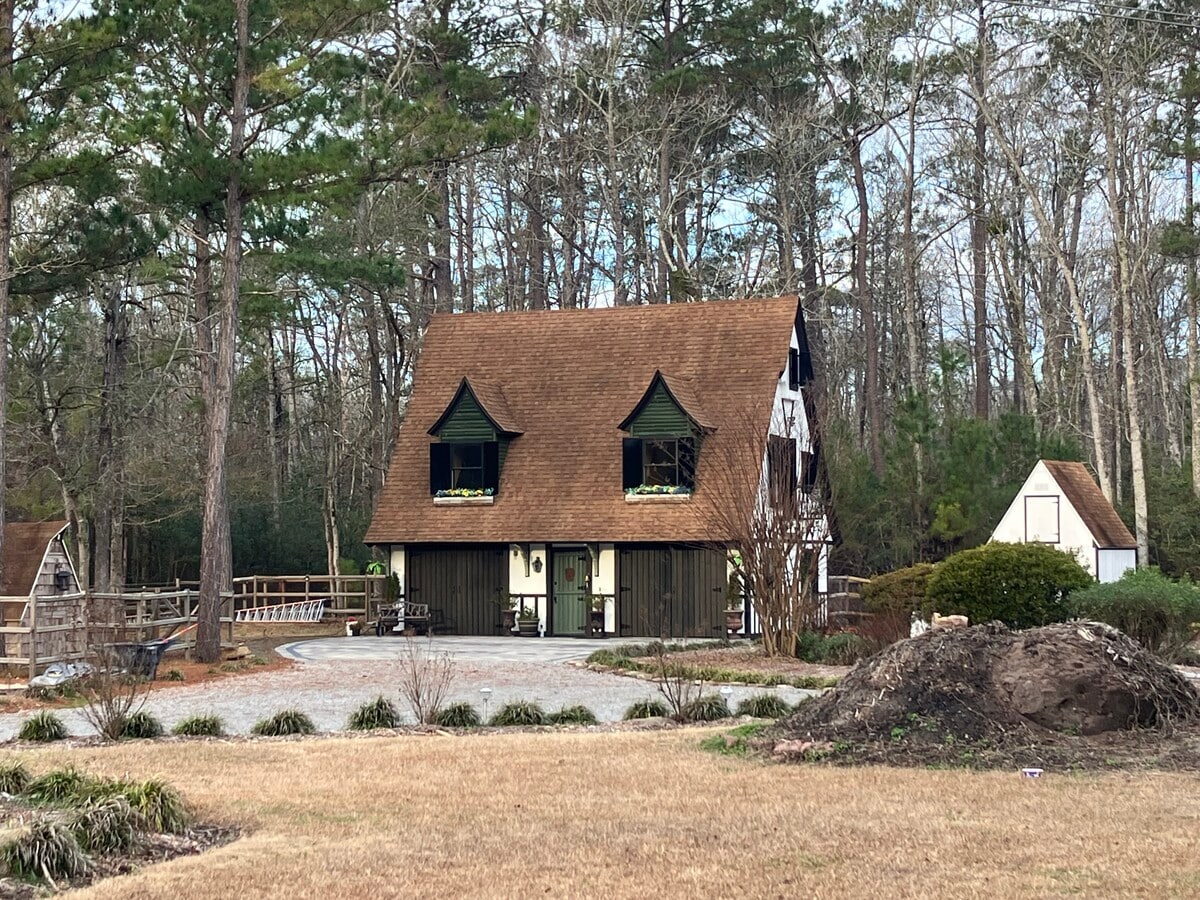 Photo - 3951 Evans Estate