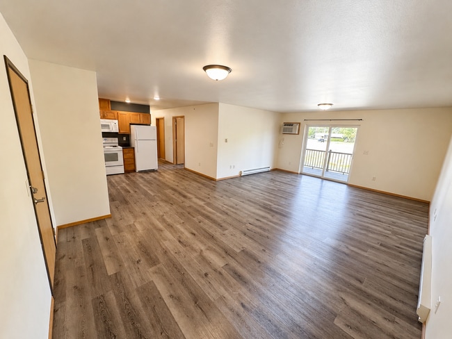 Photo - 201 Wilshire Boulevard N Unit 5