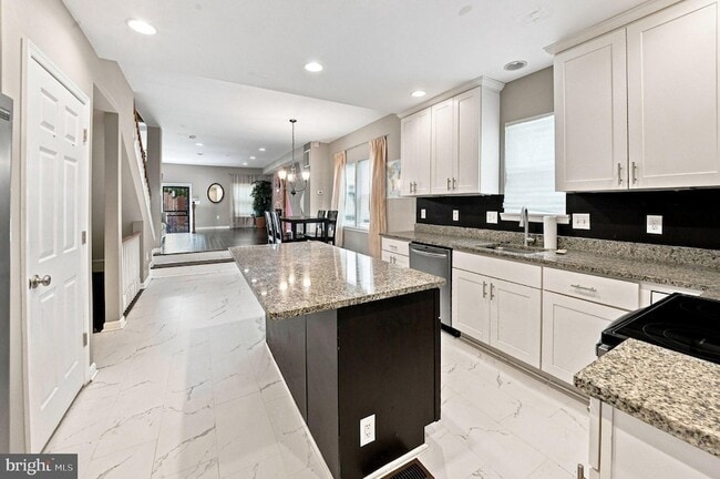 Photo - 231 N Chester St