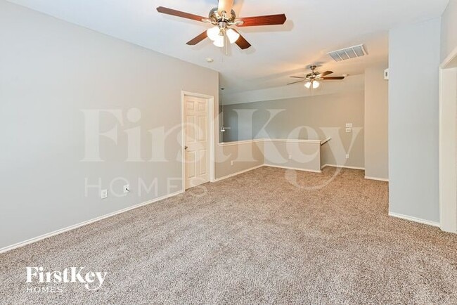 Photo - 18402 Wolf Creek Tr