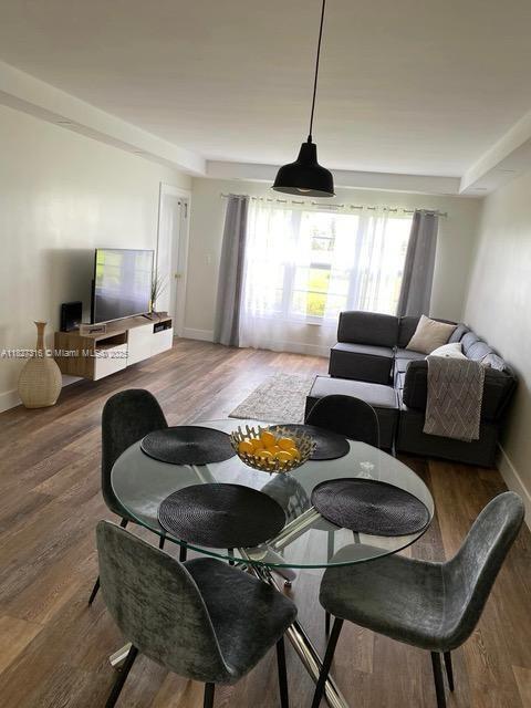 Photo - 3050 N Palm Aire Dr Unidad 105