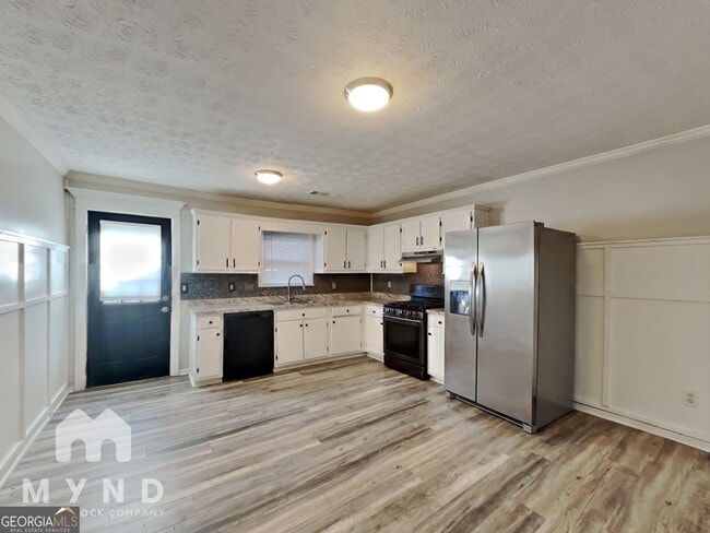 Photo - 5801 Meadowview Rd