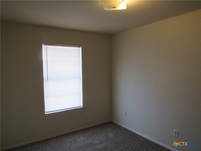 Photo - 4505 Jeff Scott Dr Unit B