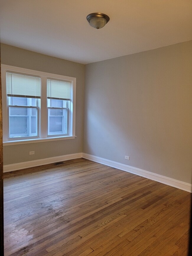 Photo - 6652 S Rockwell St Unit 1-N