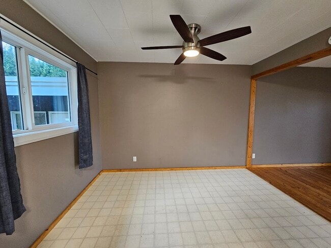 Photo - 34126 George Ferguson Way