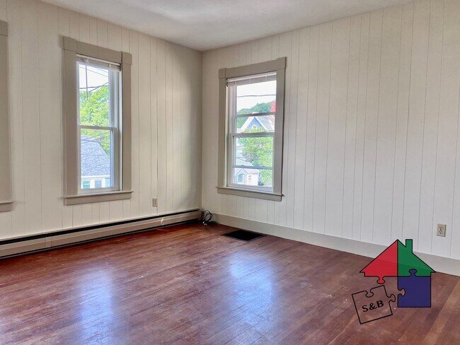 16 Liberty St Unit 201