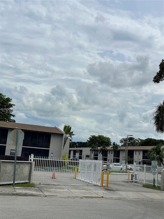 Photo - 10370 SW 220th St Unit 224