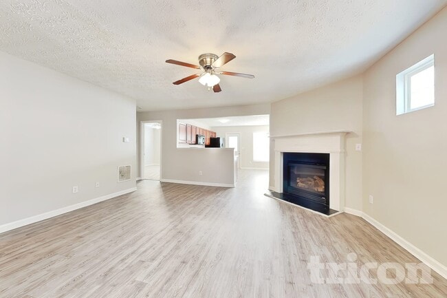 Photo - 166 Cobbler Cove Dr