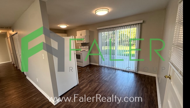 Photo - Brick Ranch w/ Large Yard