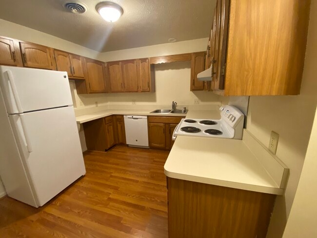 2640 Valley Ave Unit All Utilities Included