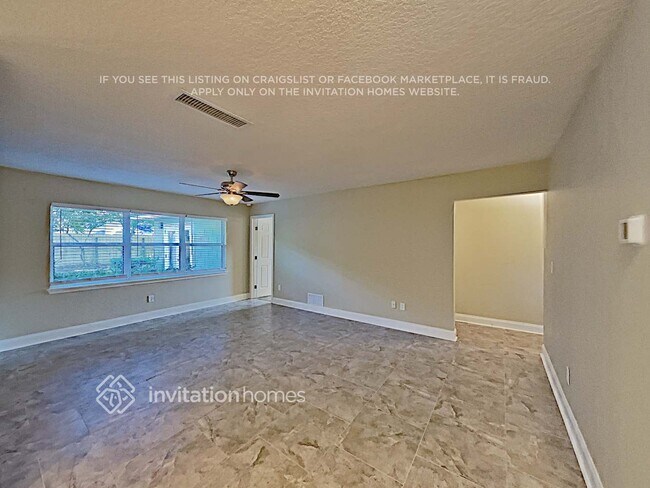 Photo - 777 Forest Glen Ct