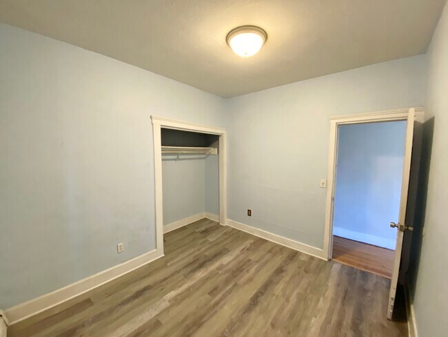 Photo - 1002 Tremont St Unit 2