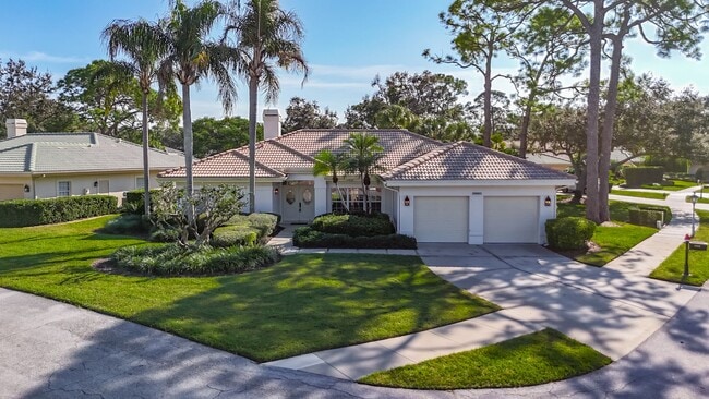 Building Photo - 2960 Sandringham Pl