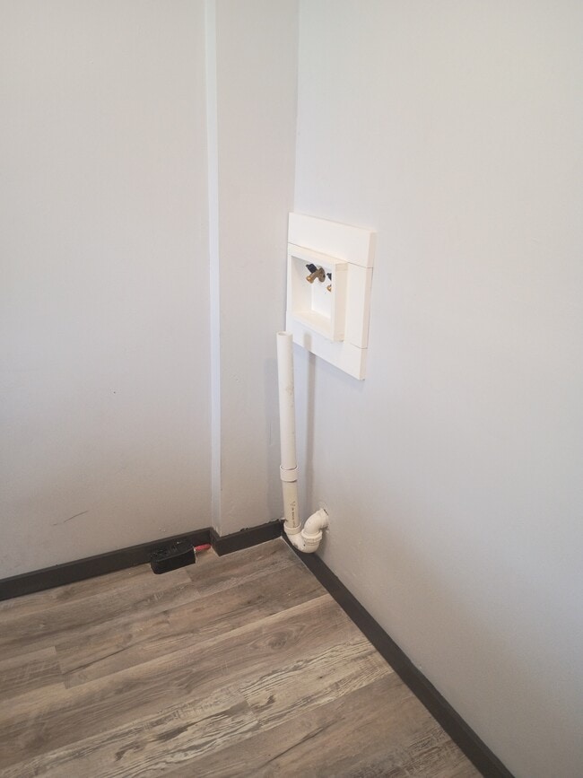 Photo - 1024 Guilford St