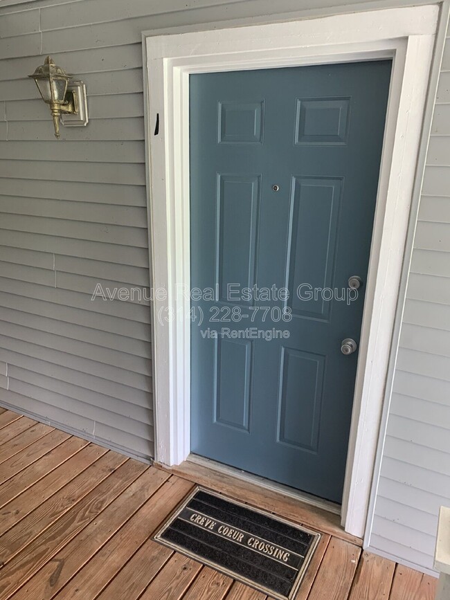 Photo - 1231 Creve Coeur Crossing Ln Unit I