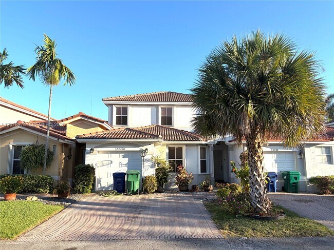 Photo - 16336 SW 48th Ter
