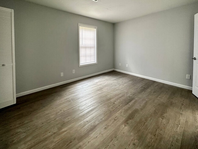 Photo - Anthos at Pinewood Manor