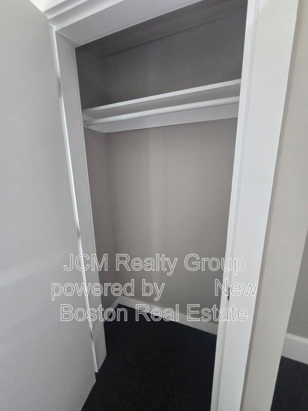 52 Blue Hill Ave Unit 2 / 2nd Floor