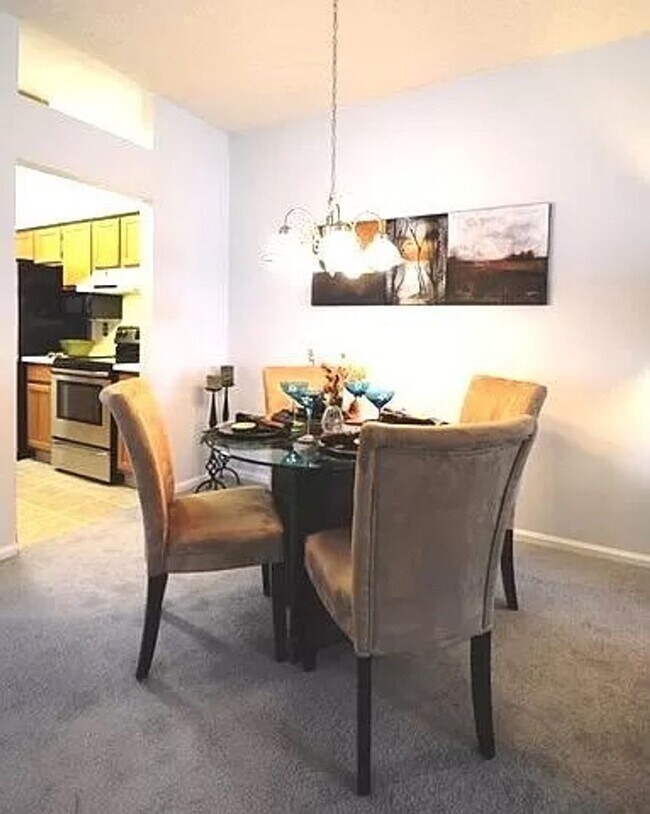 Photo - Beautifully updated 2-2 Condo with attache...