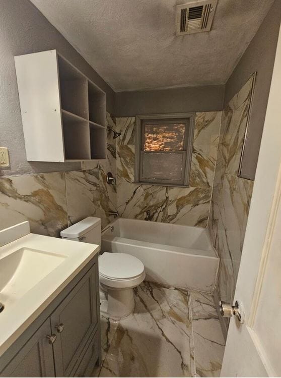 Photo - 2120 NW Lake Ave