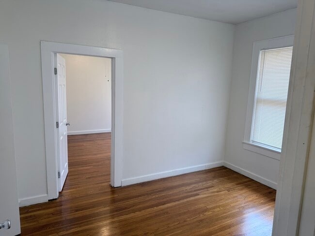 Photo - 605 Merrick St Unit A