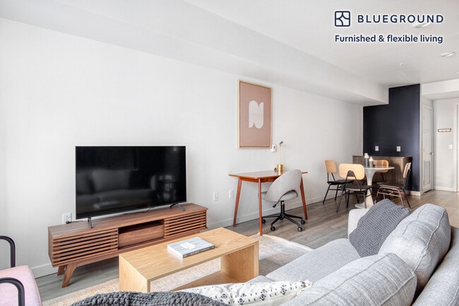 Photo - 1530 Belmont Ave Unit FL4-ID255